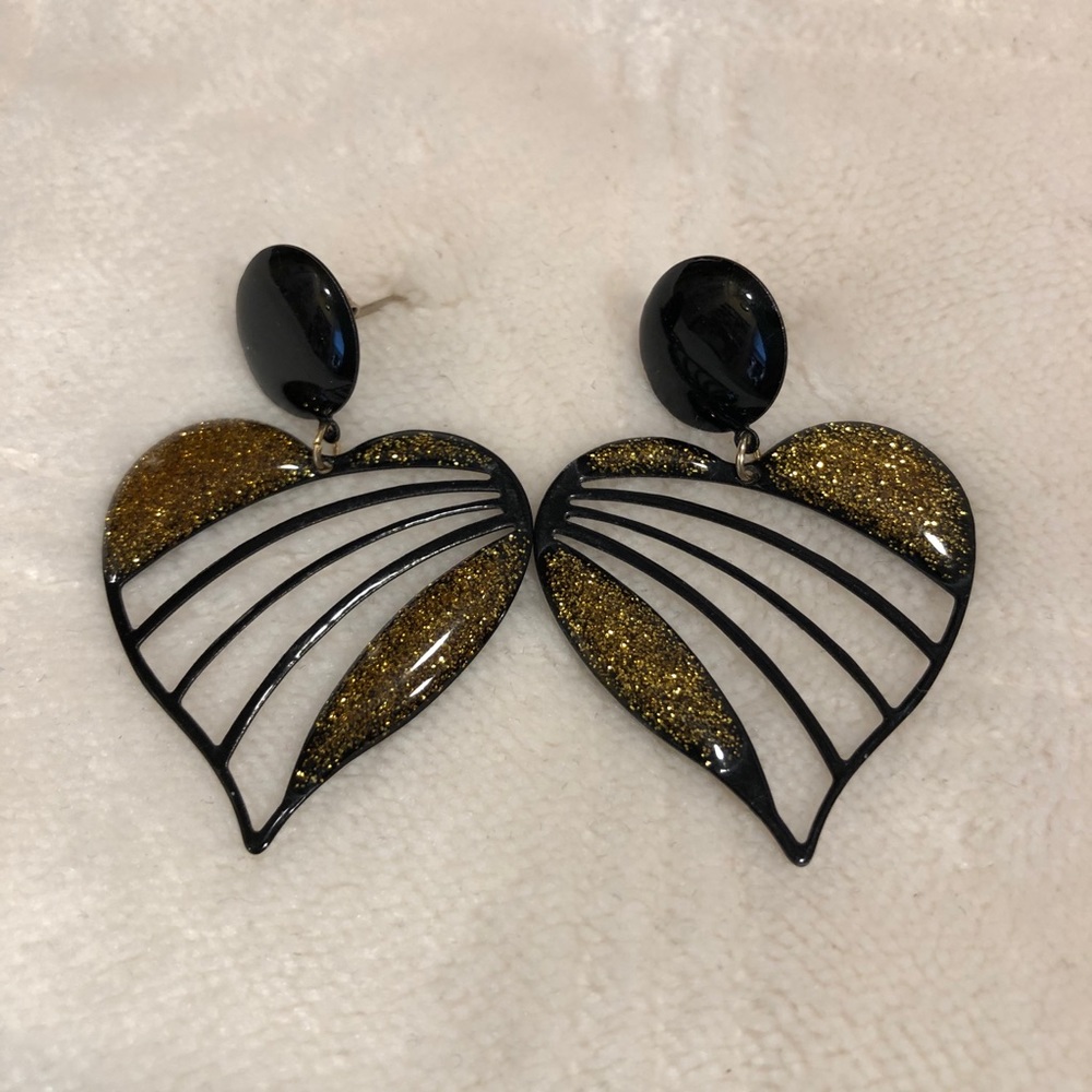 🌺 3 for $10 Earrings 🌺